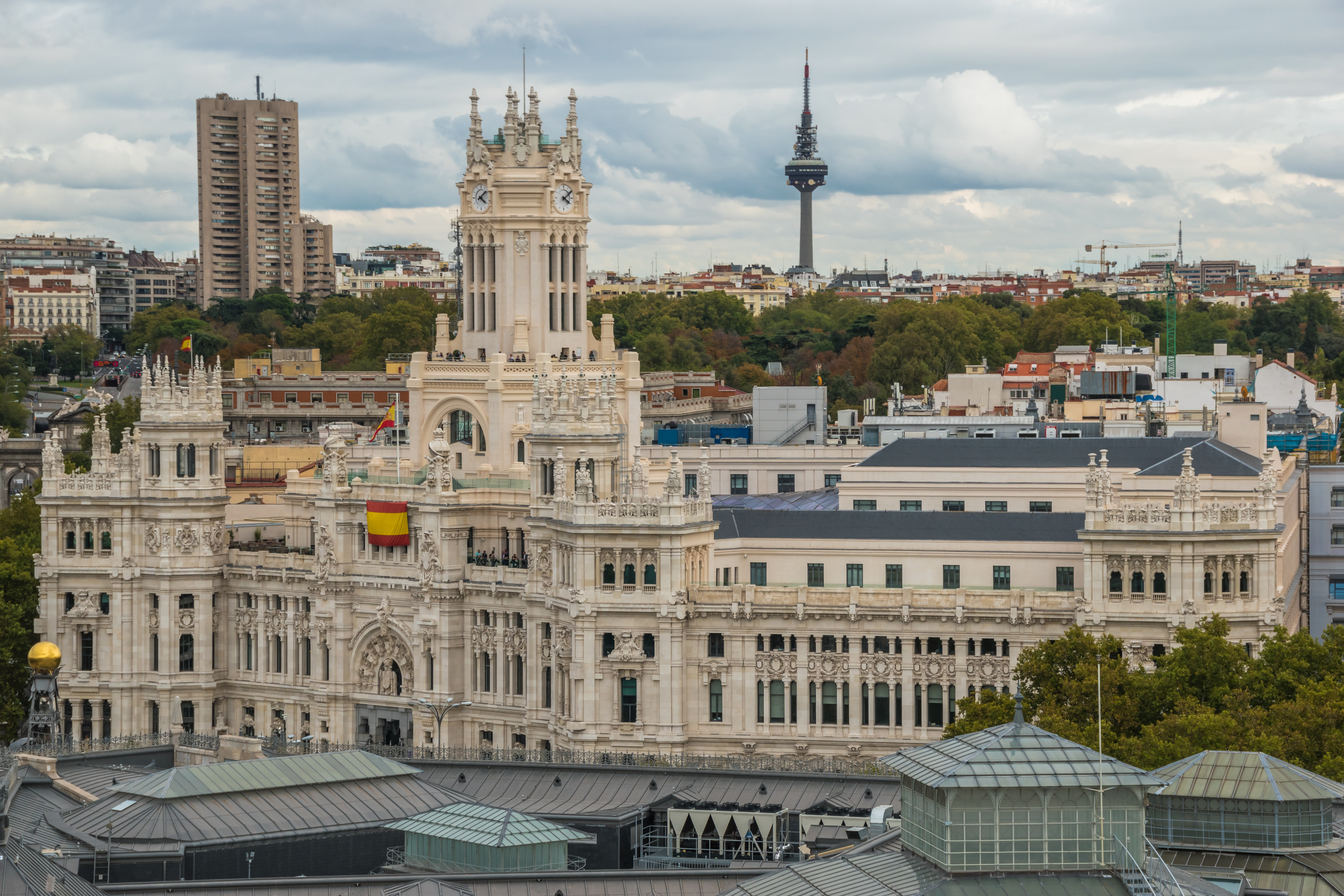 seoPages.ciudades.sections.images.madrid